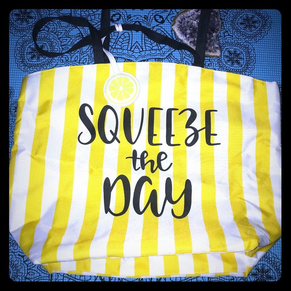 🦋 Beach 🏖 Tote 🔥”squeeze the day” 🍋 NWOT